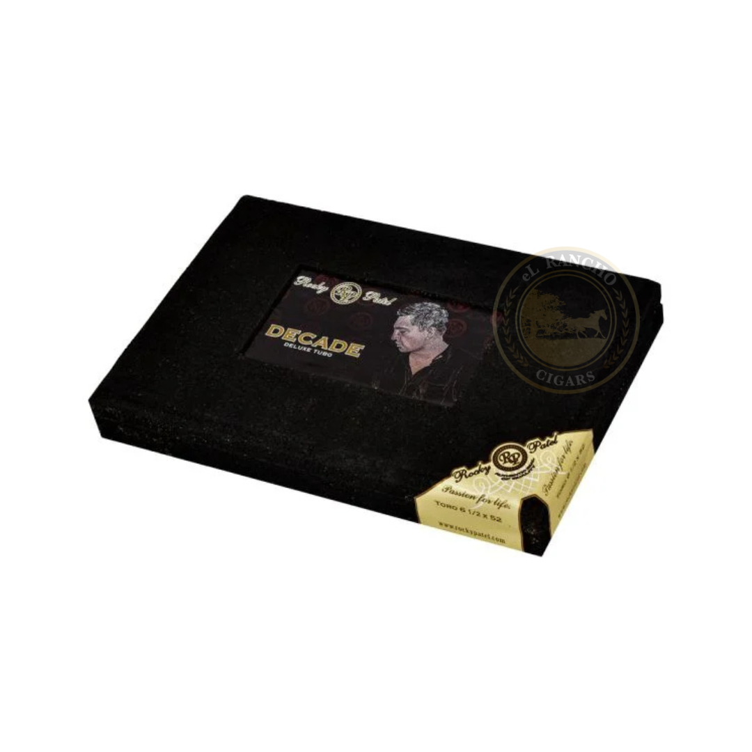 Rocky Patel Decade Toro Tubos (caja de 10)