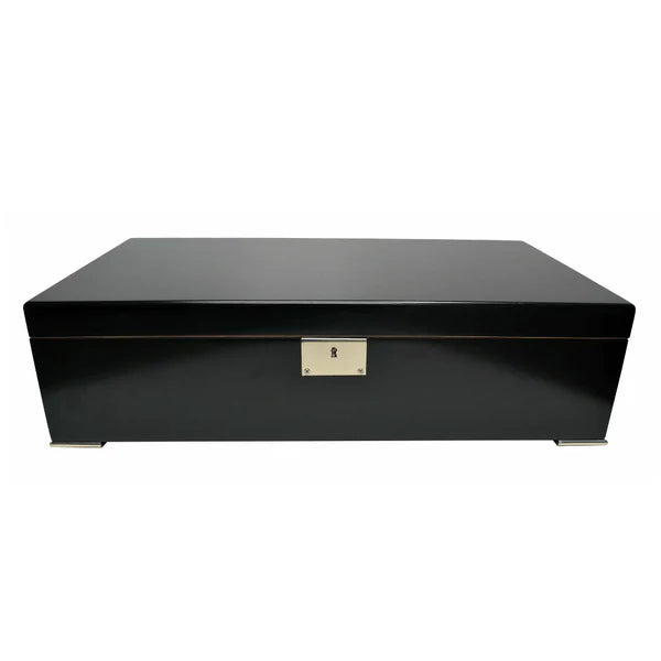 Detalle de bisagra en humidor de alta gama panama